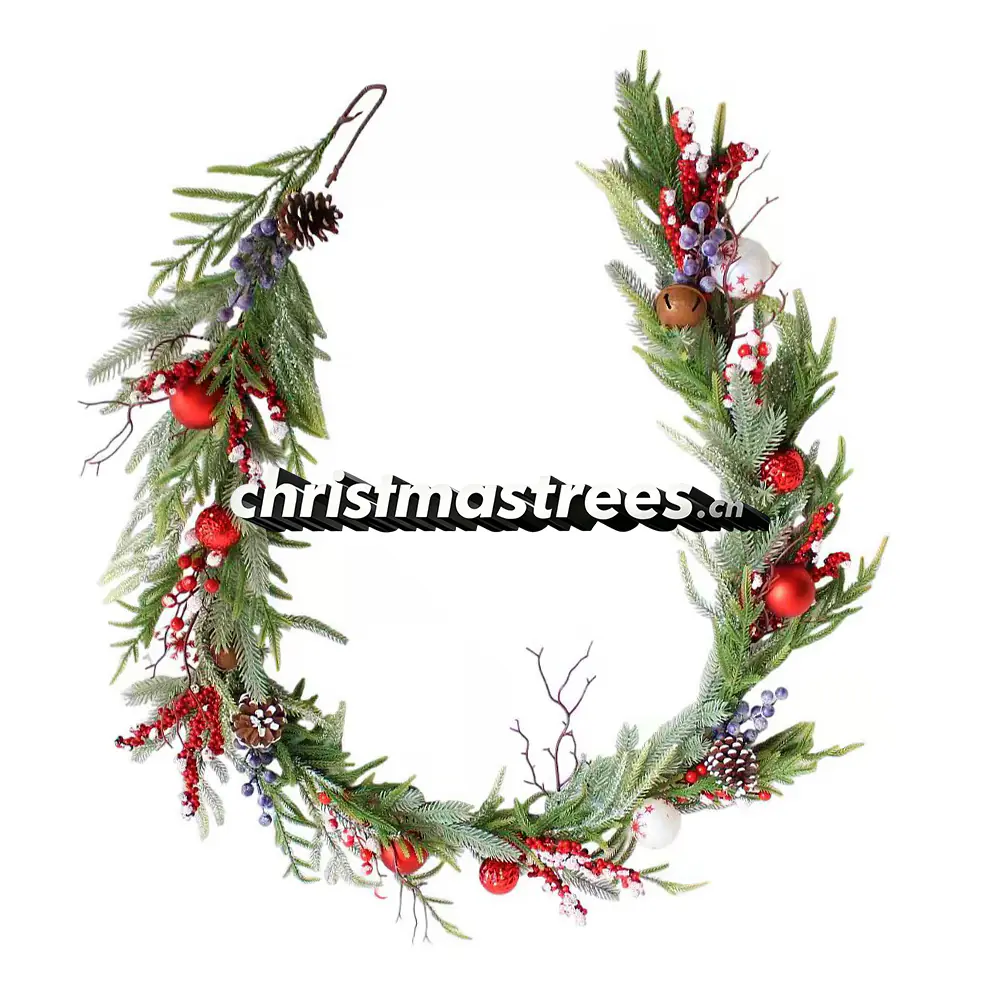 Woodland Christmas Garland with Red Berries, Pinecones & Twigs, Unlit G027